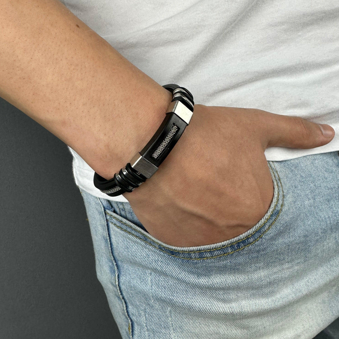 Elegant Power Bracelet for Men - eleganto