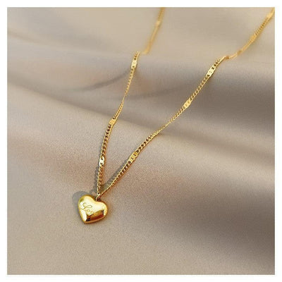 Golden Love Heart Necklace - eleganto